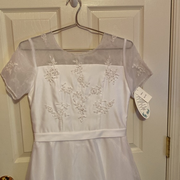 Girl’s Communion/flower girl dress - Picture 5 of 7